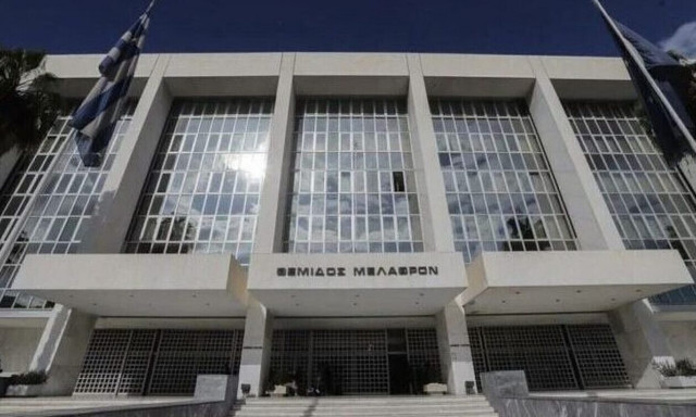 Ισίδωρος Ντογιάκος: Δωρεά απινιδωτών στον Άρειο Πάγο λίγο πριν αποχωρήσει από το δικαστικό σώμα