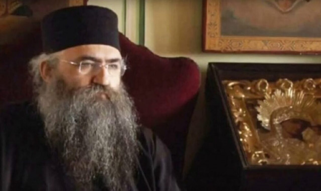 Ο Ηγούμενος της Μονής Εσφιγμένου καταγγέλλει επίθεση από υποψήφιο βουλευτή