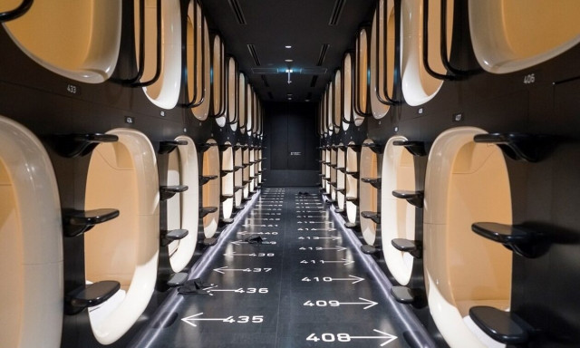 Metaverse και κάψουλες ύπνου - 5 νέες τάσεις στα ταξίδια για το 2023