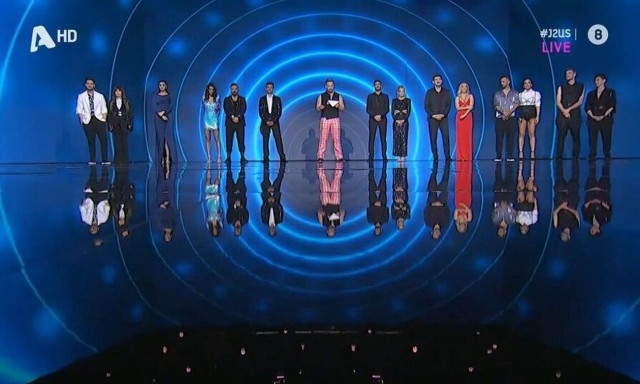 J2US: Έκτακτη αποχώρηση coach από το μουσικό σόου - Ποια τραγουδίστρια παίρνει τη θέση του