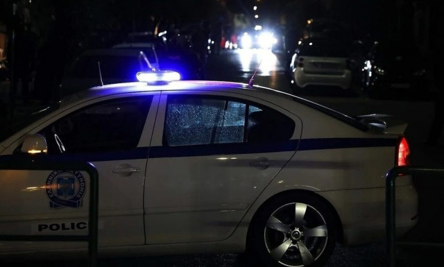 Εξάρχεια: Συνελήφθη ξανά γνωστός τράπερ - Είχε πάνω του μαχαίρι 23 εκατοστών