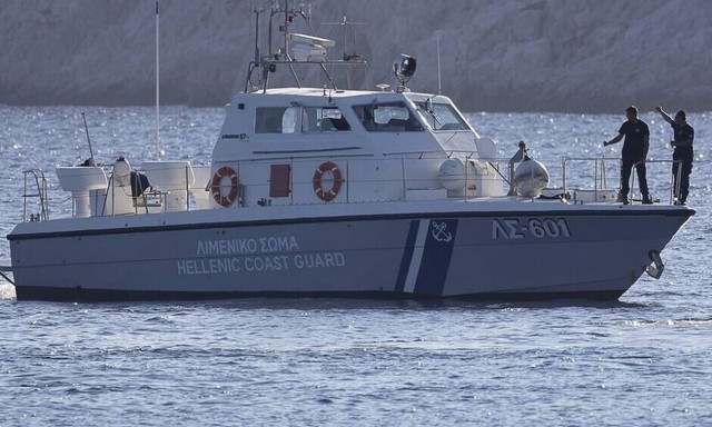 Θρίλερ στην Αντίπαρο: Βρέθηκε σορός γυναίκας σε παραλία