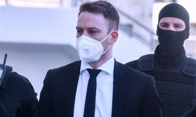 Μπάμπης Αναγνωστόπουλος: Έγραψε έκθεση στις Πανελλήνιες με θέμα τη βία κατά των γυναικών