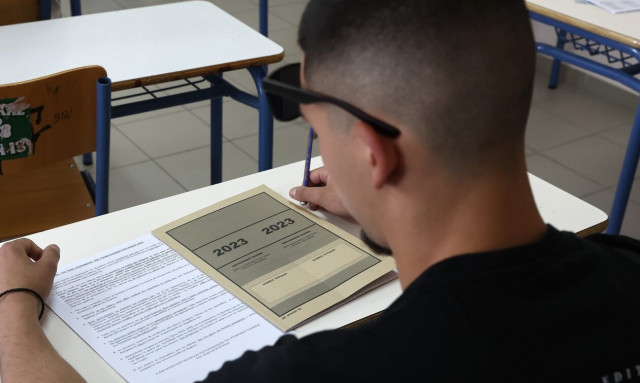Πανελλήνιες 2023: Έναρξη εξετάσεων για τα ΓΕΛ με Νεοελληνική Γλώσσα - Προτεινόμενα θέματα