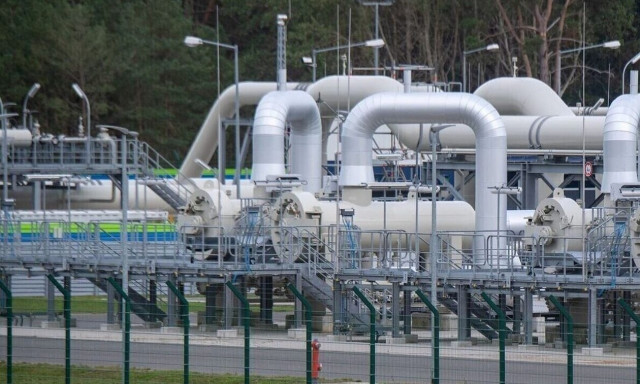 Κατρακυλά σε χαμηλό διετίας η τιμή του φυσικού αερίου