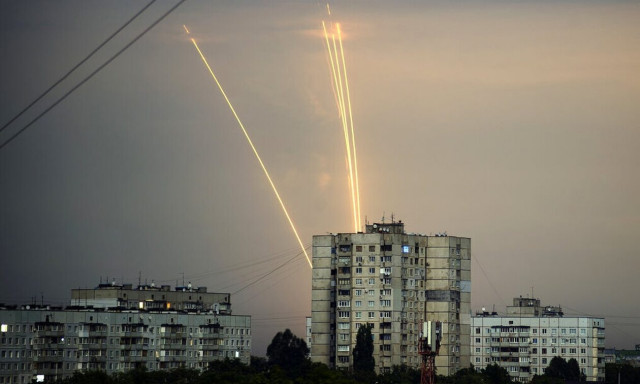 Πόλεμος στην Ουκρανία: Δύο άμαχοι νεκροί από βομβαρδισμούς στο Μπέλγκοροντ