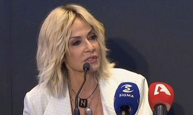 Άννα Βίσση: «Ο Νίκος Καρβέλας μου έχει προσφέρει το ελιξίριο της αιωνιότητας»