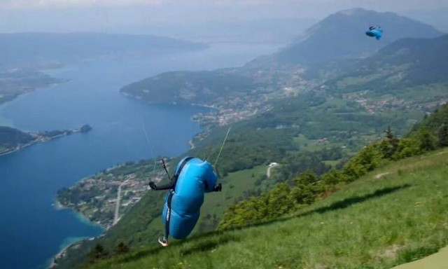 Παγκόσμιο Πρωτάθλημα Αλεξίπτωτου Πλαγιάς: Θέαμα που κόβει την ανάσα