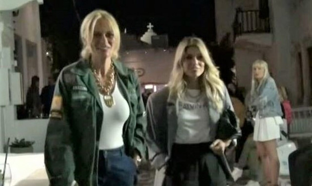 «Απόβαση» των celebrities στην Μύκονο για το τριήμερο του Αγίου Πνεύματος