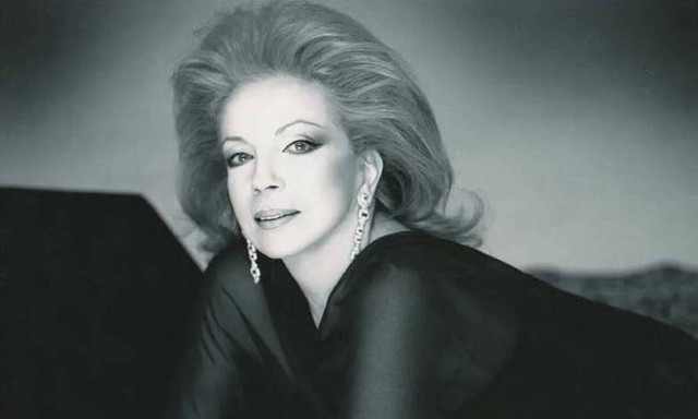 Νόνικα Γαληνέα: Η ανακοίνωση του Εθνικού Θεάτρου για την απώλειά της - «Λαμπερή προσωπικότητα»