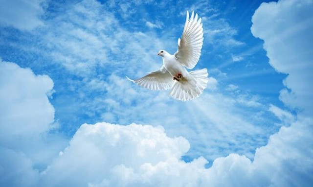 Τι γιορτάζουμε την ημέρα του Αγίου Πνεύματος