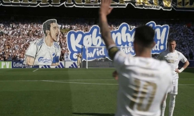 Απίστευτη αποθέωση για Ζέκα – Βασικός για να χειροκροτηθεί