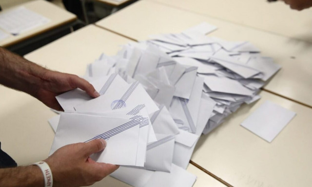 Εκλογές 2023: Το κυνήγι της ψήφου - Τι ψάχνουν ΝΔ, ΣΥΡΙΖΑ και ΠΑΣΟΚ