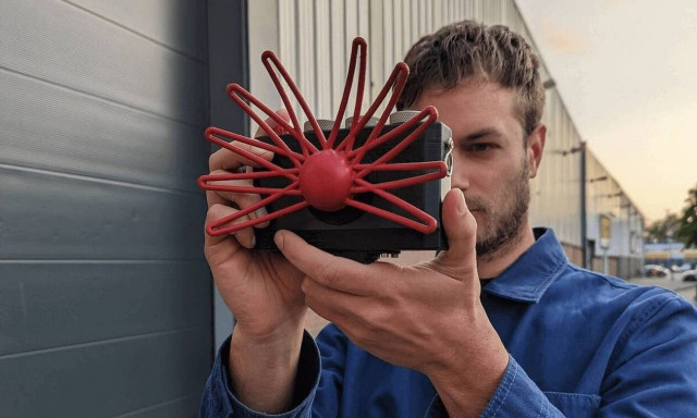 Κάμερα χωρίς φακό «φαντάζεται» τις φωτογραφίες με τη βοήθεια της τεχνητής νοημοσύνης