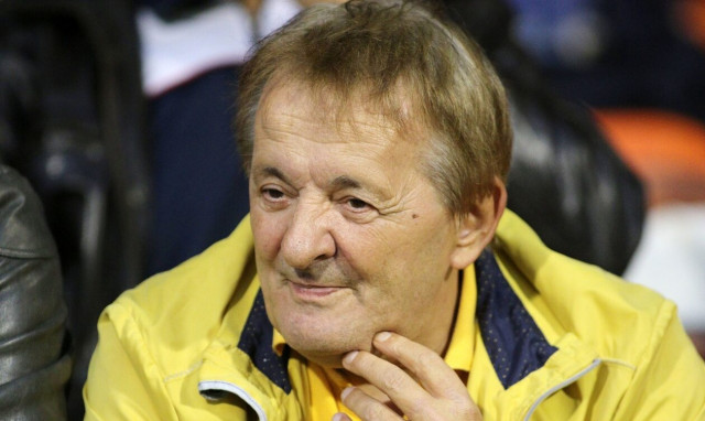 Γιώργος Γεωργίου: Ο σχολιασμός για τον Κλίντον που άφησε εποχή – «Του πάει ρε του παλιο…»