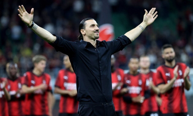 Ζλάταν Ιμπραΐμοβιτς: Μυθικός και στο «αντίο» του - «Το να με βλέπετε είναι η μεγαλύτερη στιγμή σας»