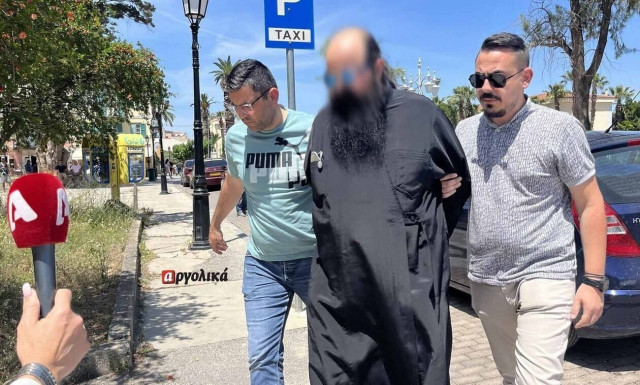 Ναύπλιο: «Μπαμπά, βοήθεια» - Το μήνυμα του 12χρονου στον πατέρα του όταν είδε το βίντεο του ιερέα