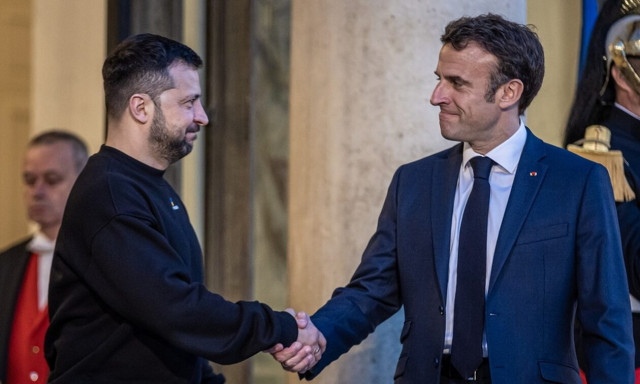 Ο Μακρόν καταδίκασε την επίθεση στο φράγμα της Καχόβκα - Ανακοίνωσε νέα βοήθεια στην Ουκρανία