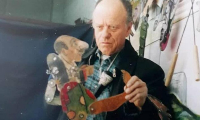 Θανάσης Σπυρόπουλος: Πέθανε ο γνωστός καραγκιοζοπαίχτης