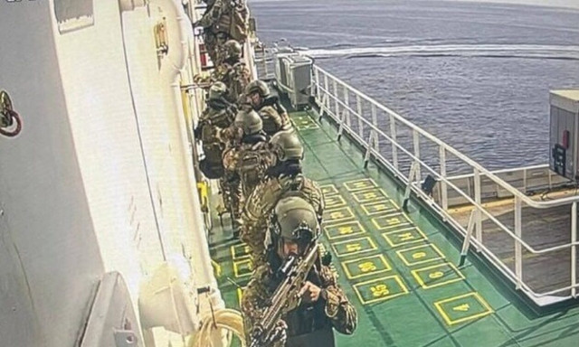 Ιταλία: Μεγάλη επιχείρηση των ειδικών δυνάμεων στο τουρκικό πλοίο Galata Seaways