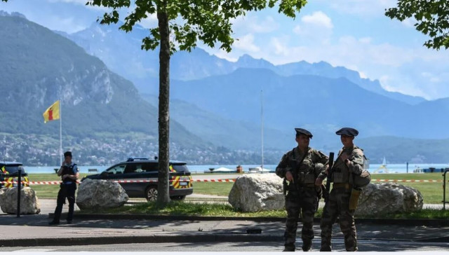 Tρομακτική επίθεση στο Ανεσί