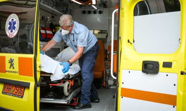 Θεσσαλονίκη: Παρά λίγο τραγωδία με αγοράκι 1,5 έτους που κλειδώθηκε μέσα σε αυτοκίνητο