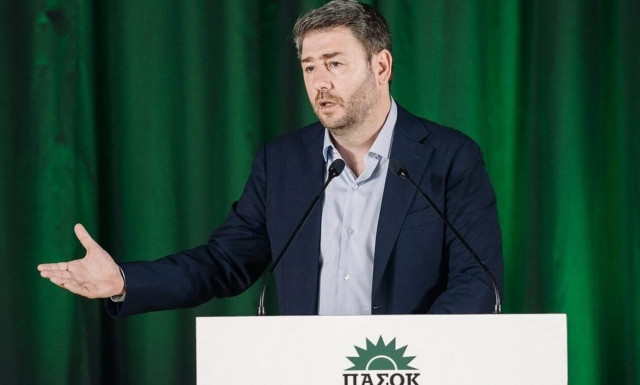 Νίκος Ανδρουλάκης για την απώλεια του Γιάννη Μαρκόπουλου: Οι Έλληνες τον αποχαιρετούν με ευγνωμοσύνη