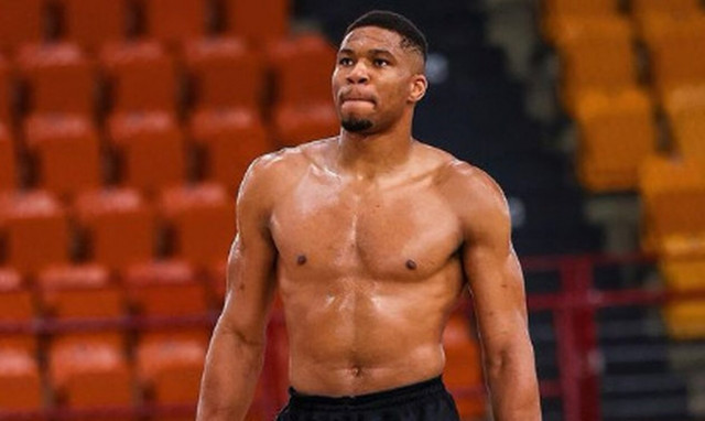 Γιάννης Αντετοκούνμπο: «Λιώνει» στην προπόνηση – «Δεν διαπραγματεύομαι με τον εαυτό μου»