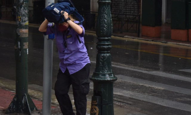 Καιρός: Βρέχει στην Αττική - Ραγδαία επιδείνωση τις επόμενες ώρες σε όλη τη χώρα