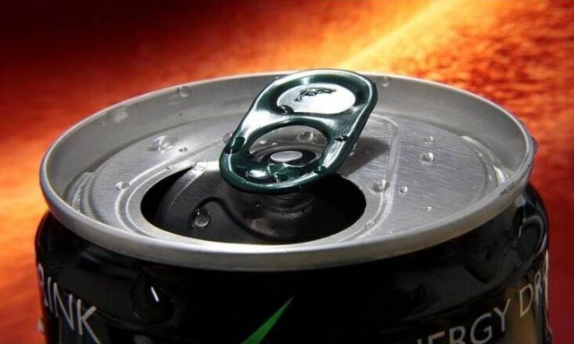 Γιατί τα ενεργειακά ποτά μπορούν να είναι το μυστικό για τη μακροζωία: Η ουσία που αυξάνει τα χρόνια