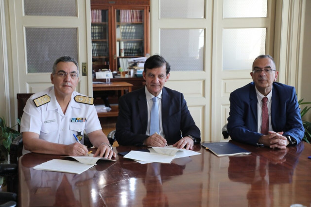 Υπογραφή Προγραμματικής Σύμβασης ΓΕΕΘΑ και Εθνικού Καποδιστριακού Πανεπιστημίου Αθηνών