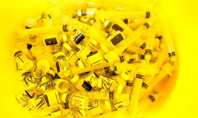 Κορονοϊός: Ξεκίνησε η δίκη κατά της BioNTech για παρενέργειες των εμβολίων