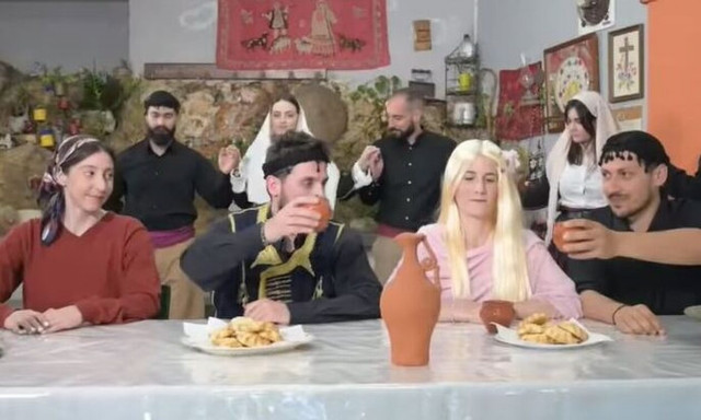 Κρητικός γάμος στα Χανιά βγαλμένος από την… «Νεράιδα και το Παλικάρι»!