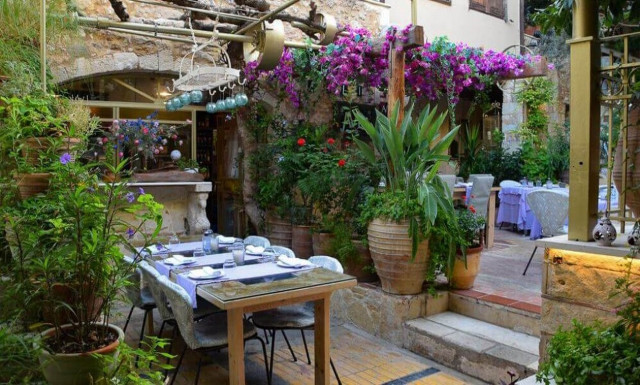 Λίστα για… καλοφαγάδες: Τα 26 καλύτερα εστιατόρια και ταβέρνες της Κρήτης!