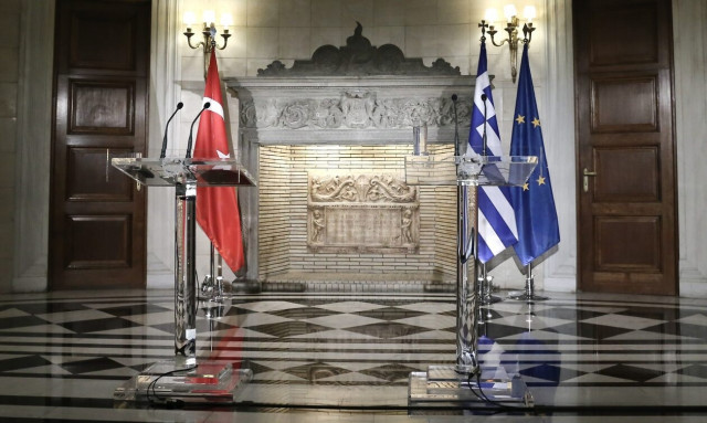 Ή είσαι Έλληνας ή Τούρκος