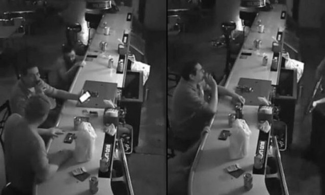 Χαλαρός τύπος αδιαφορεί για την ένοπλη ληστεία σε μπαρ και συνεχίζει να πίνει μπύρα