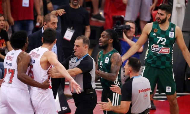 Παναθηναϊκός - Ολυμπιακός: Οι διαιτητές του Game 4 στο ΟΑΚΑ