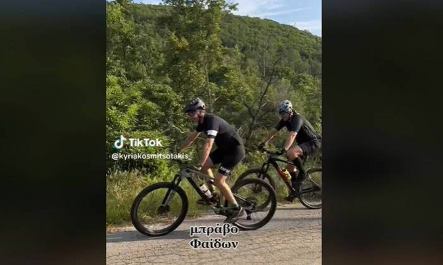 Κυριάκος Μητσοτάκης: Κάνει ποδήλατο στο νέο του TikTok με τον ήχο «Μπράβο Φαίδων»