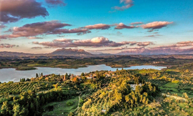 Καιρός: Με ήλιο αλλά και τοπικές μπόρες η Τετάρτη - Πλησιάζει νέα κακοκαιρία