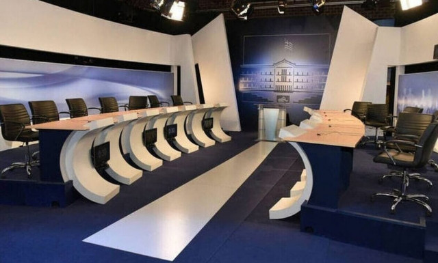 Τριήμερο Εθνικό Πένθος – Η Διακομματική αποφασίζει για το ντιμπέιτ των πολιτικών αρχηγών