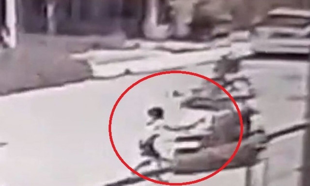 Λαμία: Συνελήφθη ο οδηγός που παρέσυρε και κλώτσησε παιδί πάνω σε μηχανάκι