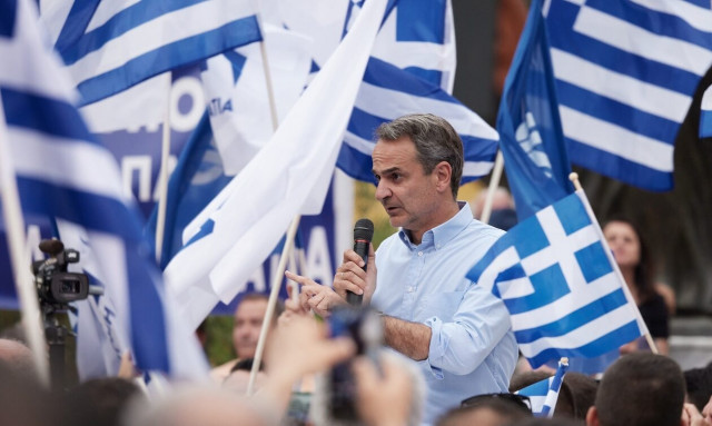 Εκλογές 2023: Φουλ περιοδείες με εθνικά και μεταναστευτικό στην ατζέντα Μητσοτάκη