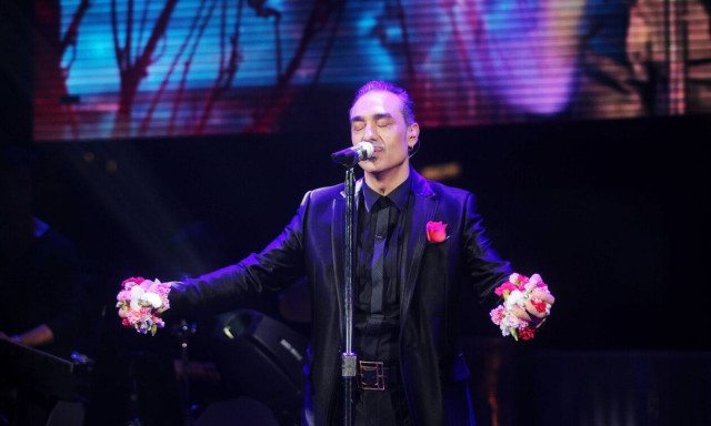 Νότης Σφακιανάκης: Ο ανιψιός του αποκαλύπτει που βρίσκεται ο τραγουδιστής