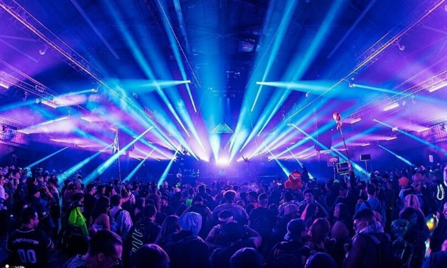 ΗΠΑ: Δυο νεκροί και τρεις τραυματίες από πυροβολισμούς σε συναυλία στην Ουάσινγκτον