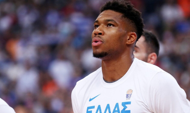 Γιάννης Αντετοκούνμπο: Το tweet για τη «Γιορτή του Πατέρα», το οποίο έγινε viral