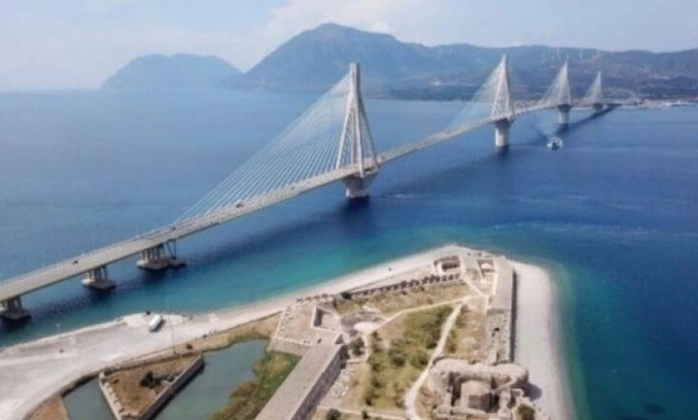 Γέφυρα Ρίου-Αντιρρίου: Το μεγάλο λάθος στην κατασκευή της που άλλαξε όλη την πορεία της