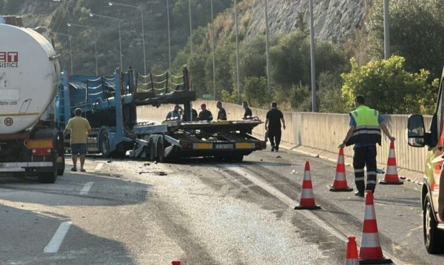 Ουρές χιλιομέτρων στην Εγνατία Οδό – Ανετράπη φορτηγό