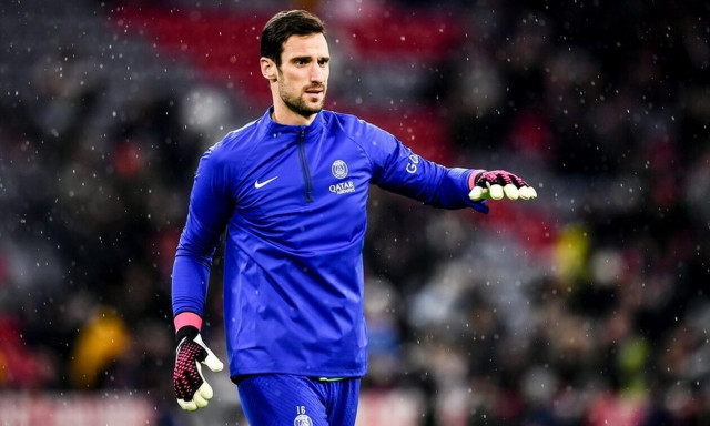 Σέρχιο Ρίκο: Ξύπνησε από το κώμα μετά από 25 μέρες ο τερματοφύλακας της Παρί Σεν Ζερμέν