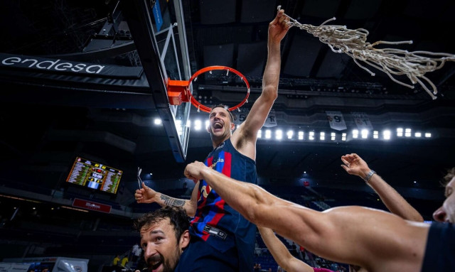 Η ισχυρή φιλία Λαπροβίτολα-Σανλί και το «παιχνίδι» με τις μπλούζες