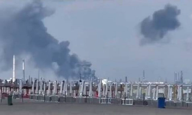 Ρουμανία: Έκρηξη σε διυλιστήριο - Αναφορές για τραυματίες